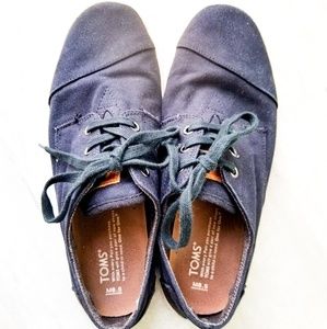 Toms || Black canvas lace up|| size 8.5 mens